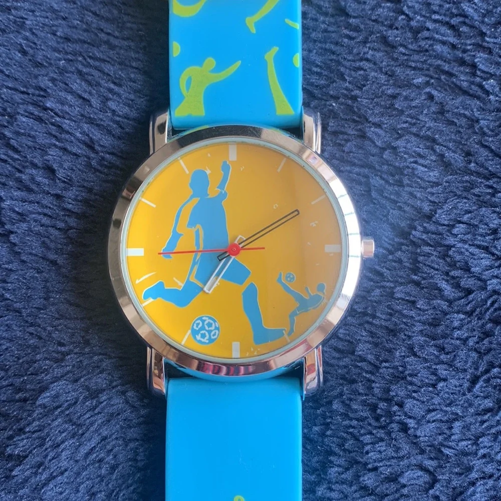 FIFA Brazil 🇧🇷 Officially Licensed World Cup 2015 watch NWOT - Picture 1 of 6